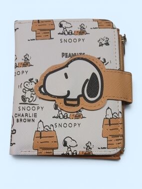 Peanuts -NWT, Snoopy & Friends Wallet, 3 Slots for Cards